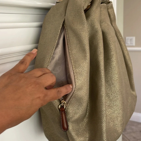 Michael Kors Gold Metallic Marina Large Canvas Drawstring Tote Hobo Bag - Picture 14 of 16